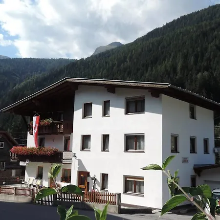 Alpenrose Apartment *