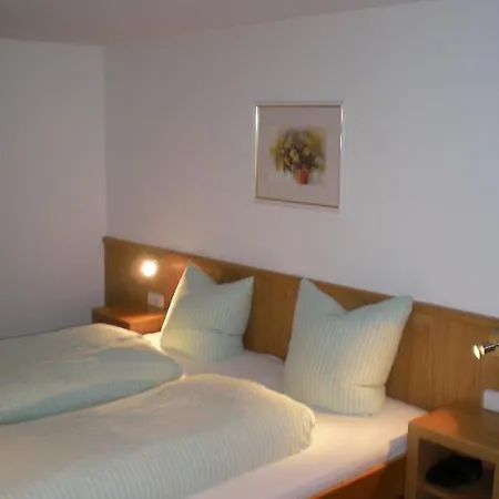 Alpenrose Apartment Flirsch